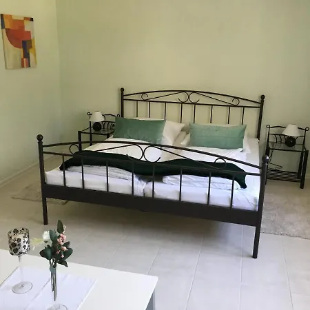 Ida * Balatonmáriafürdő